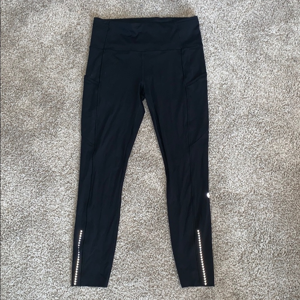 Lululemon fast and free tight 25” size 8
